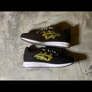 ASICS GELSAGA